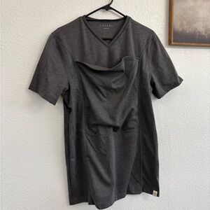 Lalabu Men's Gray V-Neck Shirt M Babywearing